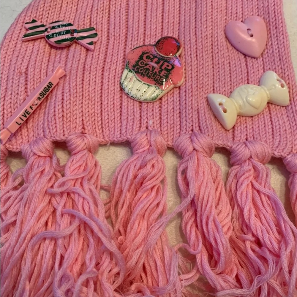 Juicy couture candy knit scarf